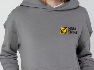 Печать логотипов на женских толстовках