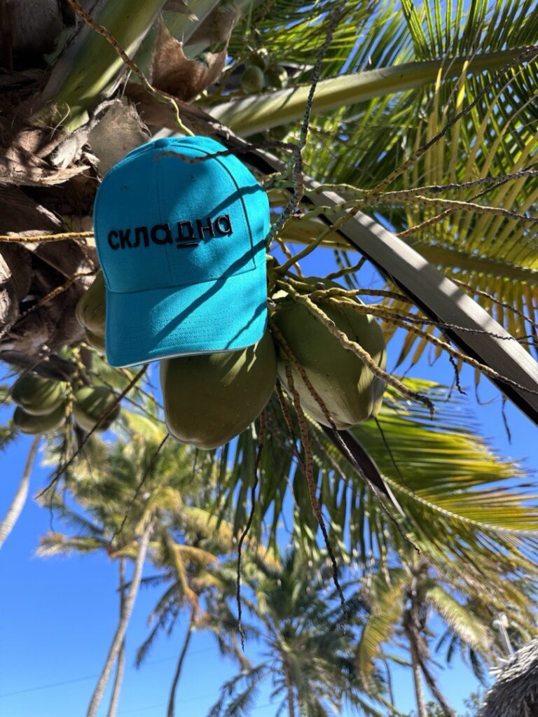 Одежда на заказ для строительного магазтина СКЛАДНА